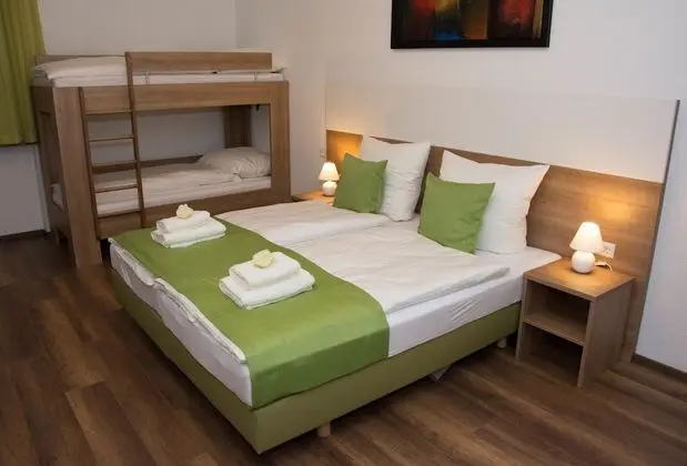 Hotel bed & breakfast kukione - Oda