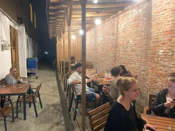 Bed Stage Hostel - Yerinde Yemek