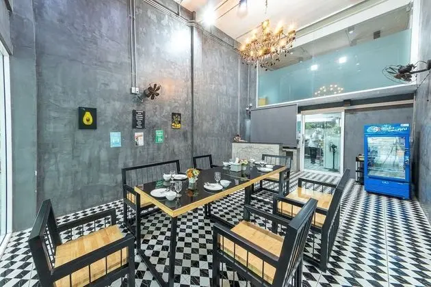 Bed by Tha-Pra Hotel and Apartment - Yerinde Yemek