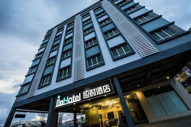 BEDROCK HOTEL