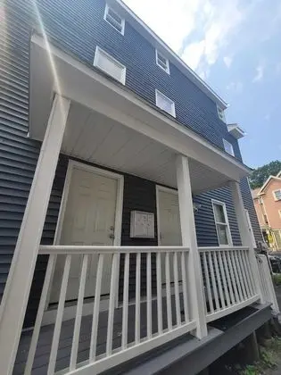 Bedroom Near Downtown Boston