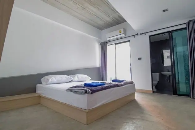 Bedroom at Suvarnabhumi Airport - Öne Çıkan Resim
