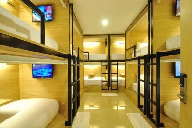 The Bedrooms Hostel Pattaya - Öne Çıkan Resim