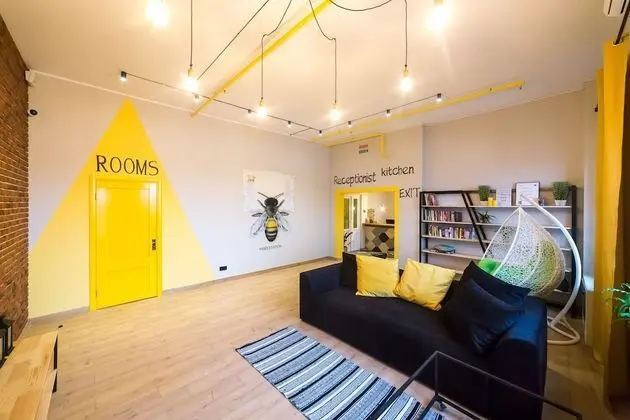 Hotel Bee Station - Hostel - Öne Çıkan Resim