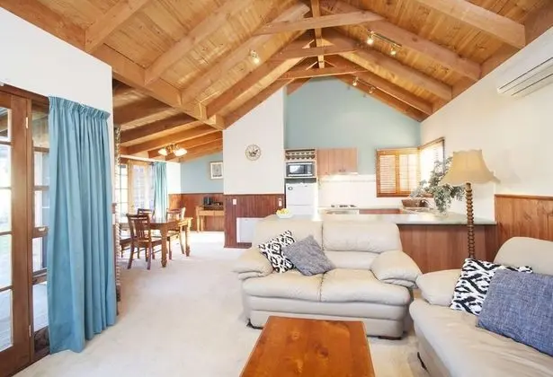 Beechworth Cedar Cottages - Oda Düzeni