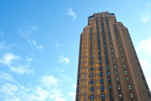 Beekman Tower Hotel