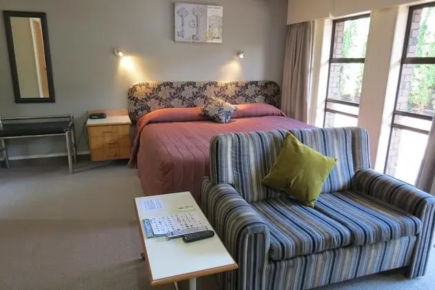 Beetham Park Motel