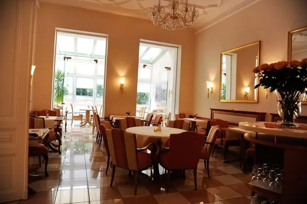 Hotel Beethoven - Yerinde Yemek