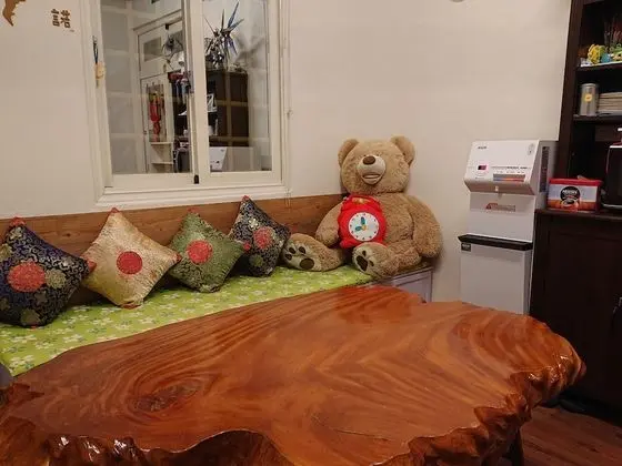 Beginning Guesthouse