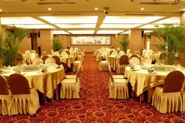 Beijing GLIVE Qianmen Hotel - Yerinde Yemek