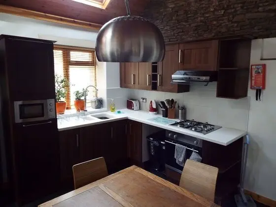 Beili Glas Cottage - Mutfak