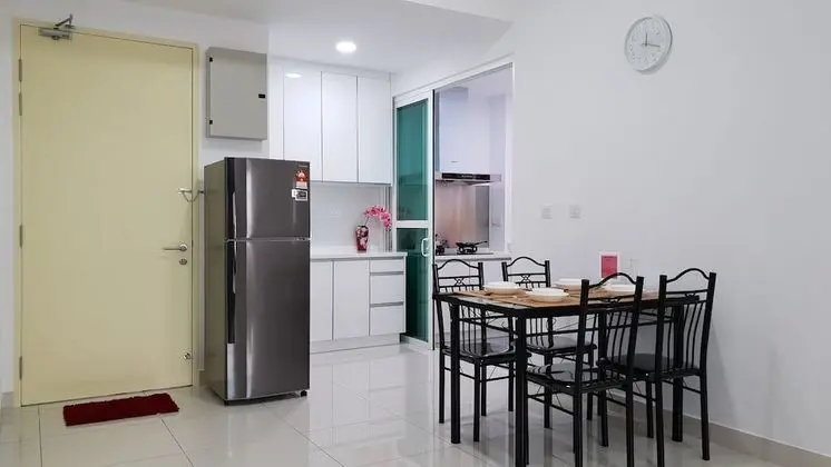BekvämHome Impiria Residensi Klang - Mutfak