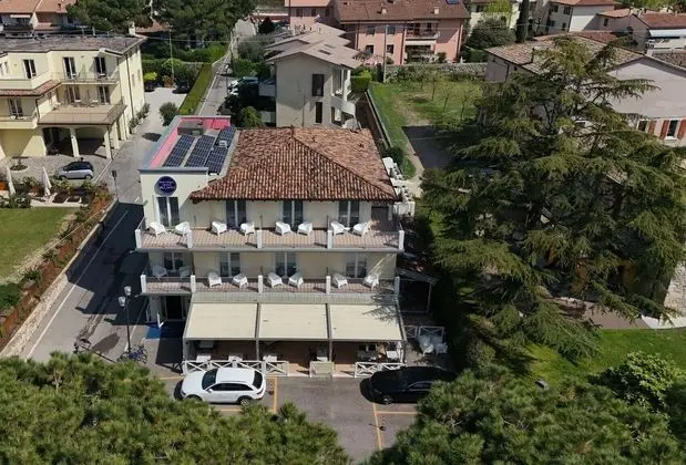 Hotel Bel Sito Bardolino - Dış Mekan