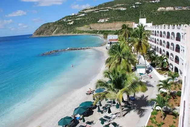 Belair Beach Hotel - Plaj