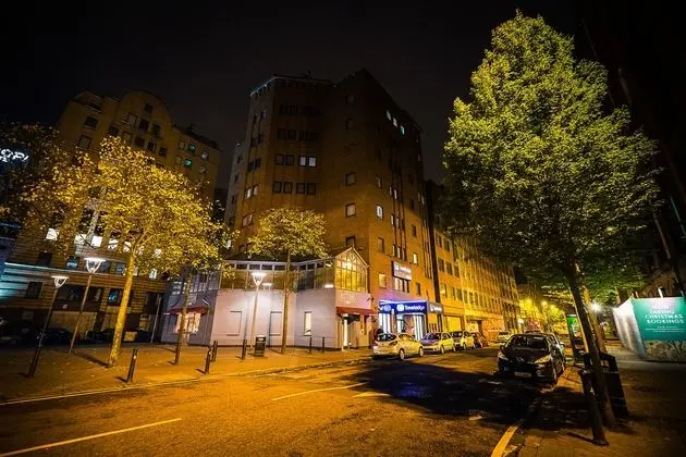 Belfast Central Travelodge - Dış Mekan
