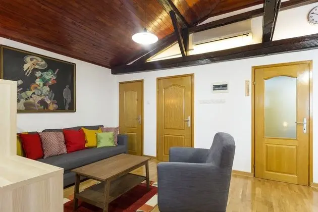 Belgrade Center Apartment V - İç Mekan