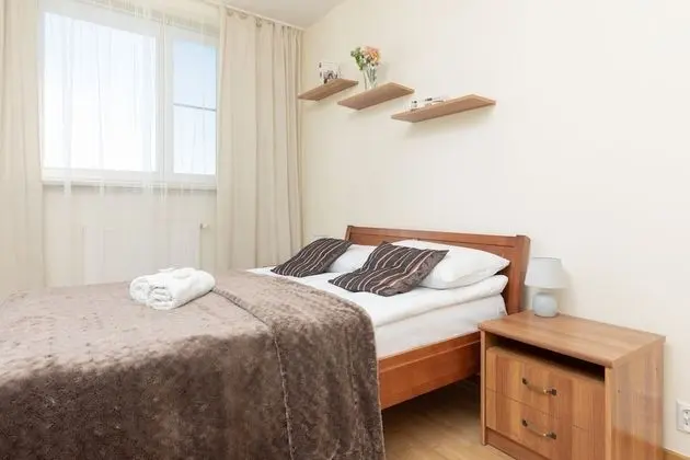 Belgradzka Apartment Warsaw by Renters