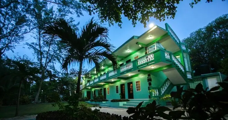 Belize Budget Suites
