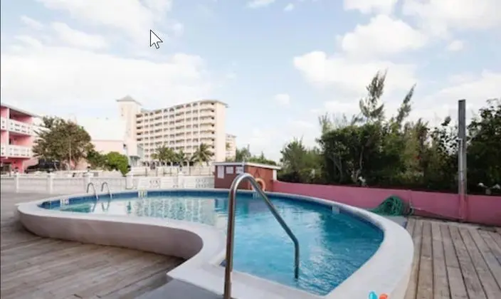 Bell Channel Inn Hotel & Scuba Diving Retreat - Havuz