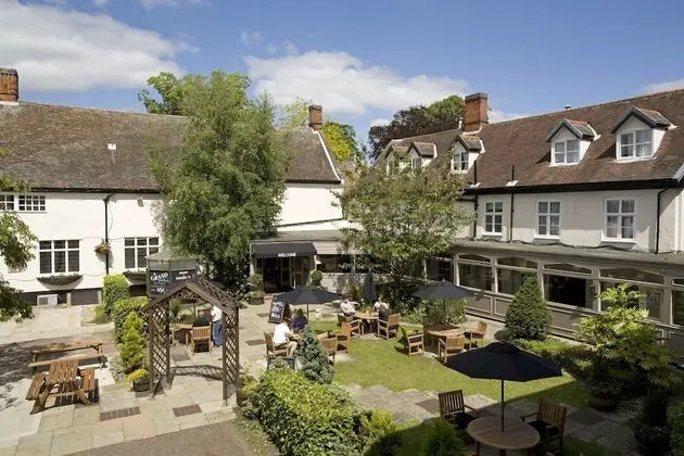 The Bell Hotel Thetford by Greene King Inns