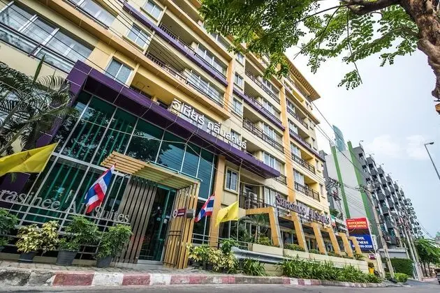 Bella B All Suite Bangkok - Dış Mekan