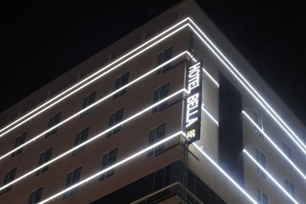 Hotel Bella
