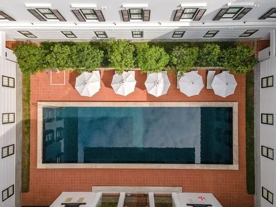 Bella Nara Hotel Chiang Mai - Havuz