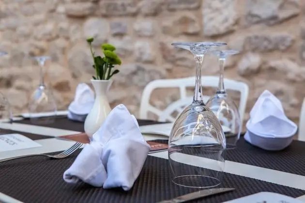 Bella Notte Di Spalato - Yerinde Yemek