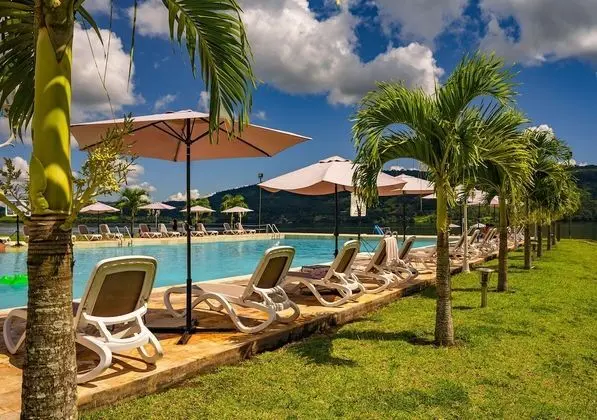 Bella Terra Laguna Azul Resort & Spa - Havuz