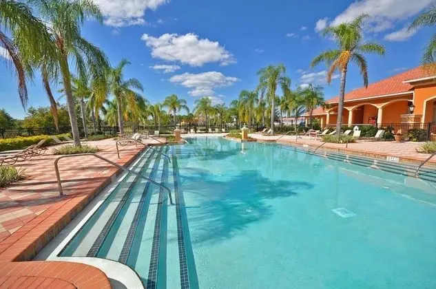 Bella Vida Resort