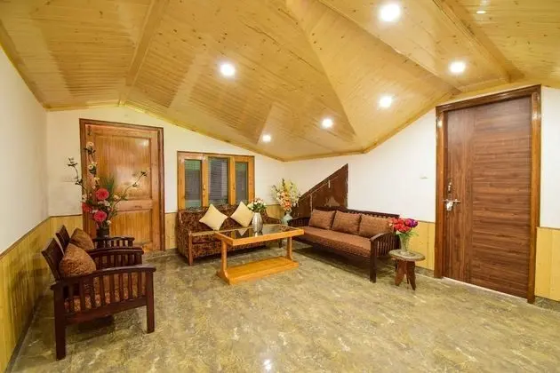Bellagio by Dumnu Homes - Jakhoo Temple - Lobi