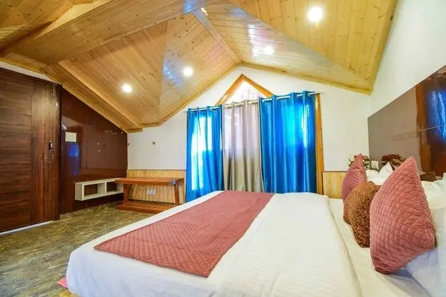 Bellagio by Dumnu Homes - Jakhoo Temple - Oda