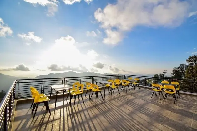 Bellagio by Dumnu Homes - Jakhoo Temple - Yerinde Yemek