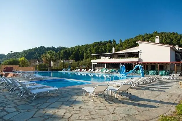 Bellagio Hotel Fourka - Havuz