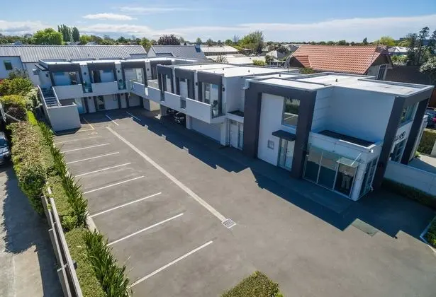 Bellano Motel Suites - Dış Mekan