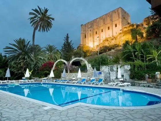 Bellapais Gardens - Genel