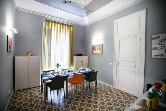 Belle Epoque B&B - İç Mekan