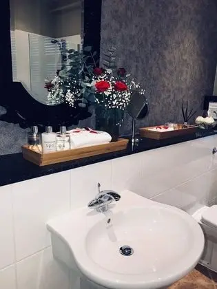 The Belle Epoque - Banyo Tipleri