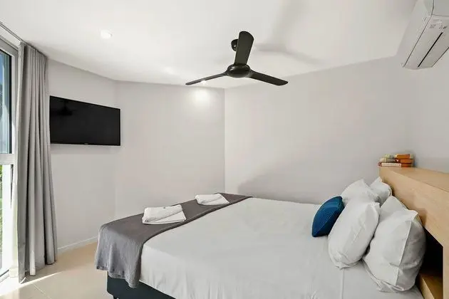Belle Escapes - Absolute Beachfront Apartment in Alamanda Resort 21 - Oda