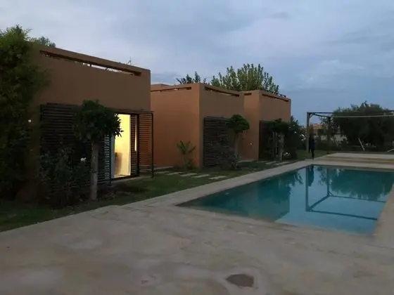 Belle Villa Front Golf