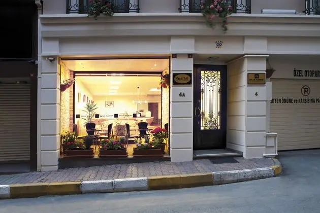 Belle Maison Residence