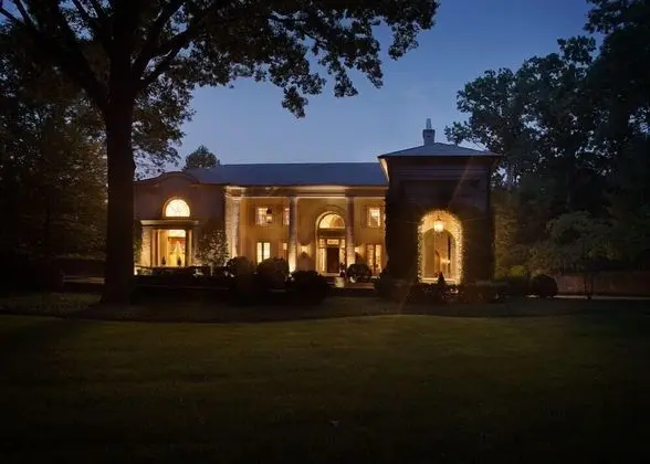 Belle Meade Villa - A True Sight to Behold with Sprawling Acres, Pool 30 day min - Dış Mekan