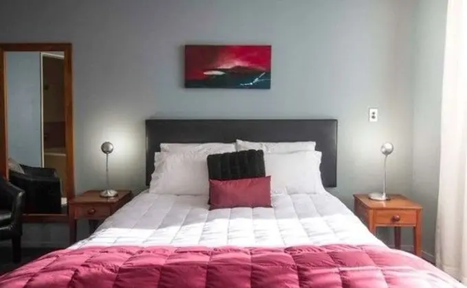 Belle Mer Beach Front Apartments - Oda