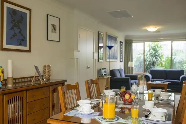 Bellevue Bed & Breakfast - Genel