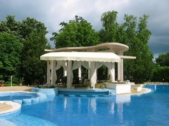Hotel Bellevue - Havuz
