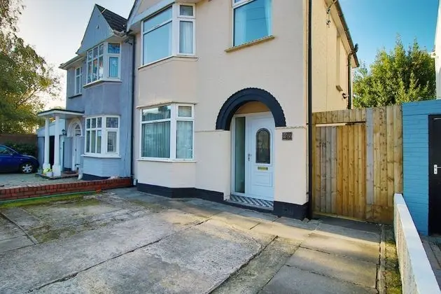 Bellevue by Tŷ SA -Modern 3BR in Newport - Dış Mekan