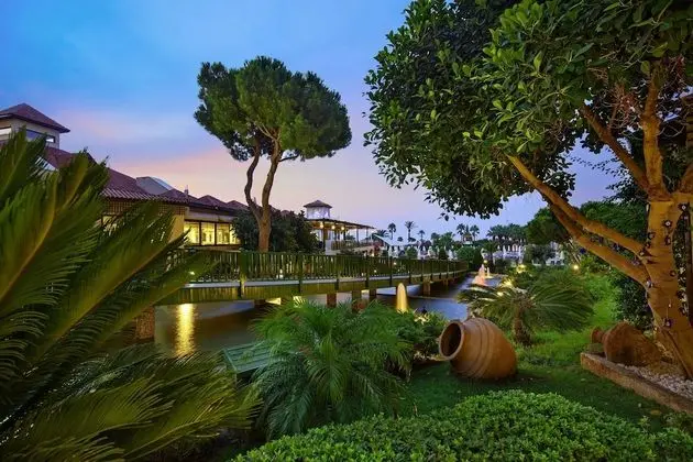 Bellis Deluxe Hotel - Dış Mekan