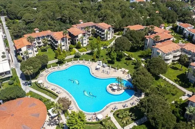 Bellis Deluxe Hotel - 9