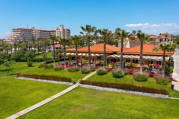 Bellis Deluxe Hotel - 7