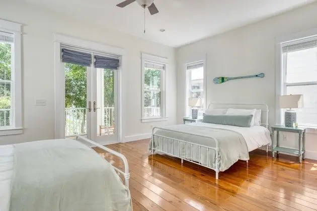 Bellview by Avantstay Gorgeous Home w/ Multiple Balconies & Living Areas - Oda